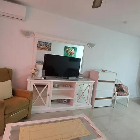 Cozy In Tenerife Royal Garden Плая-де-лас-Америкас