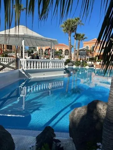 Апартаменты Cozy In Tenerife Royal Garden Плая-де-лас-Америкас